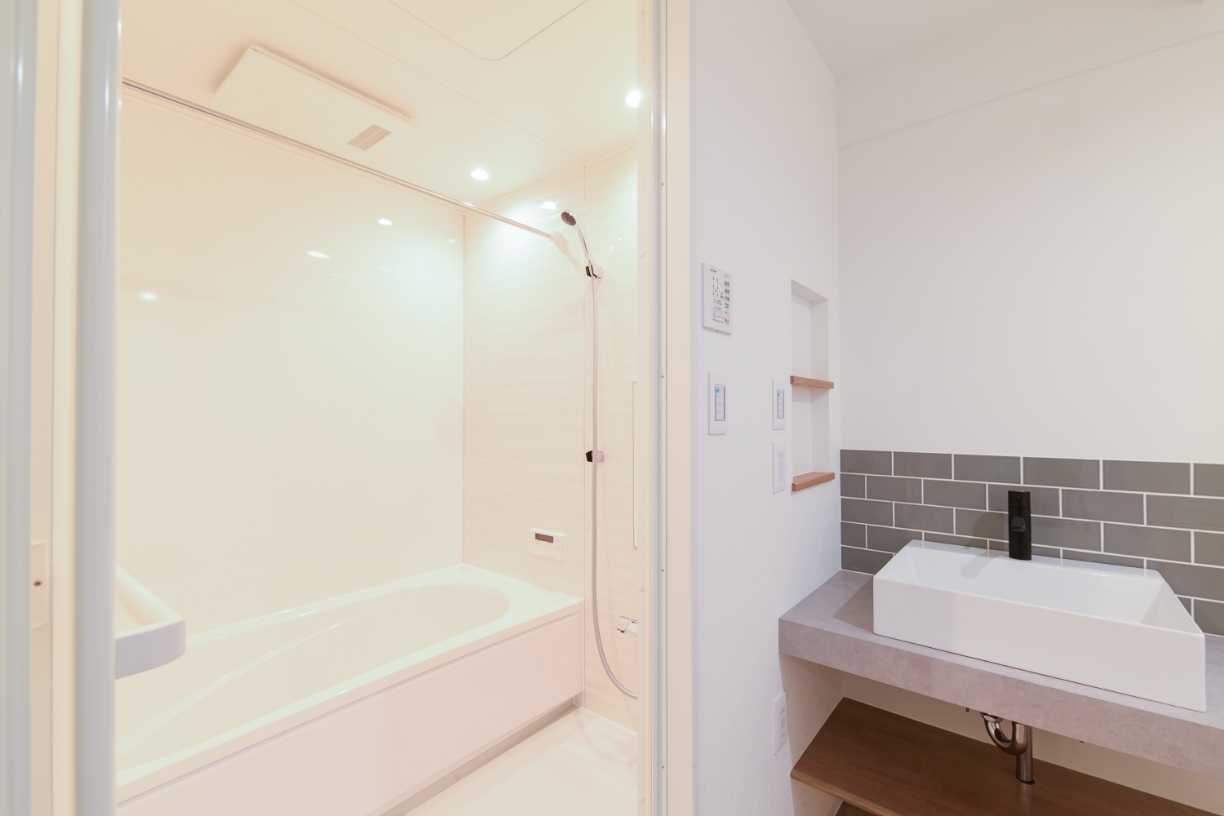 リノベーション後|バスルーム